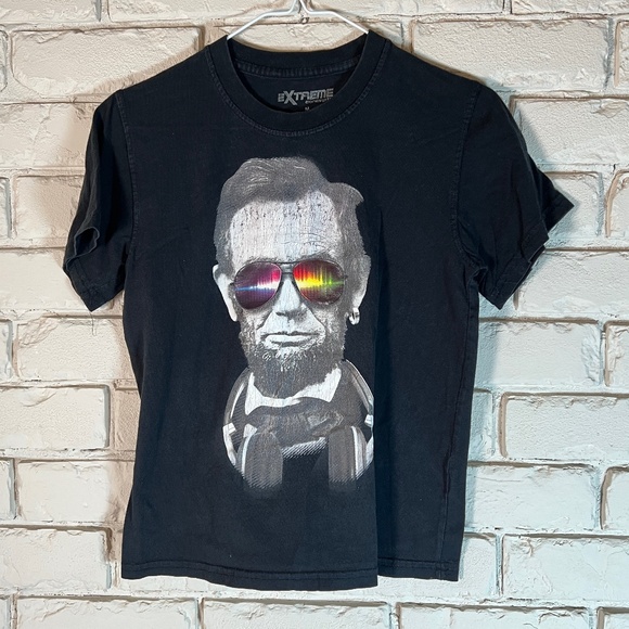 Extreme Concepts Short Sleeve T-Shirt - Picture 1 of 4